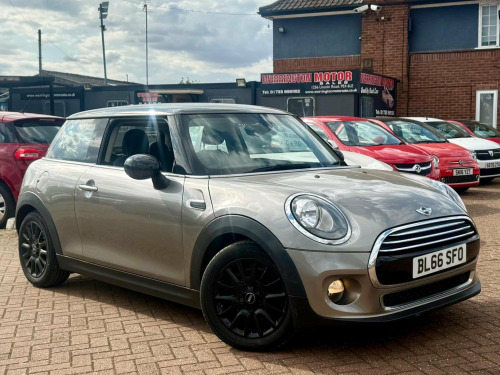 MINI Hatch  1.5 Cooper Euro 6 (s/s) 3dr