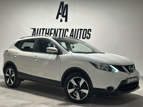 Nissan Qashqai  1.5 dCi n-tec+ 2WD Euro 5 (s/s) 5dr