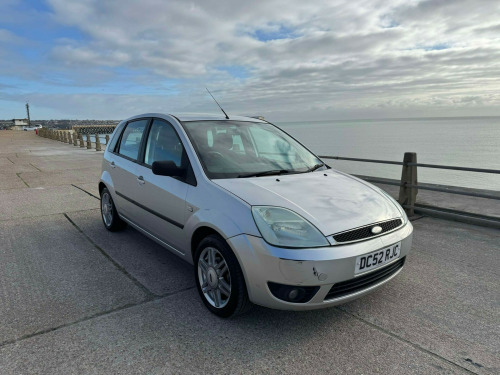 Ford Fiesta  GHIA 5-Door