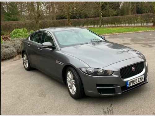 Jaguar XE  2.0 GTDi Prestige Auto Euro 6 (s/s) 4dr