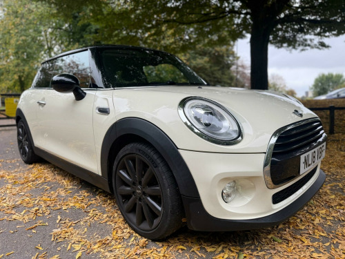 MINI Hatch  1.5 Cooper Hatchback 3dr Petrol Manual Euro 6 (s/s) (136 ps)