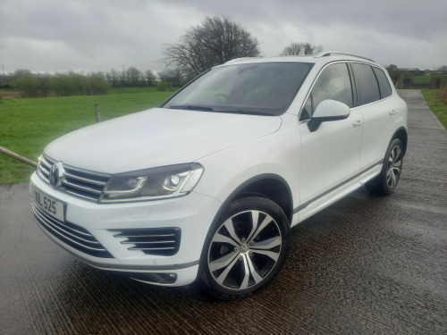 Volkswagen Touareg  V6 R-LINE TDI BLUEMOTION TECHNOLOGY 5-Door