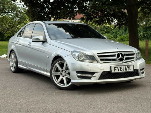 Mercedes-Benz C-Class C180 1.8 C180 BlueEfficiency Sport Edition 125 G-Tronic+ Euro 5 (s/s) 4dr