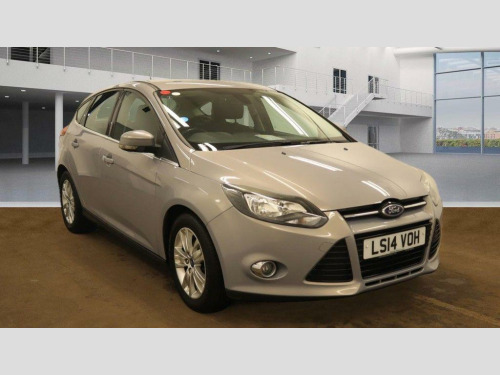 Ford Focus  1.6 Titanium Navigator Powershift Euro 5 5dr