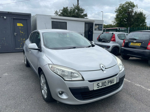 Renault Megane  1.6 16V Dynamique Euro 5 5dr