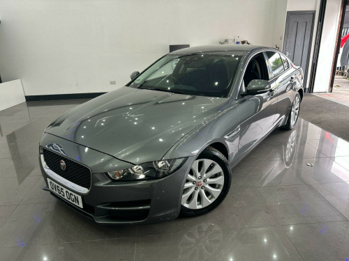 Jaguar XE  2.0d SE Auto Euro 6 (s/s) 4dr