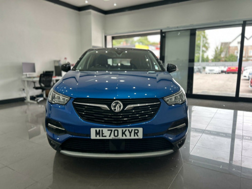 Vauxhall Grandland X  1.2 Turbo SRi Nav Auto Euro 6 (s/s) 5dr