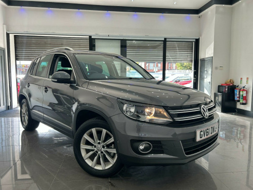 Volkswagen Tiguan  2.0 TDI BlueMotion Tech SE DSG 4WD Euro 5 (s/s) 5dr