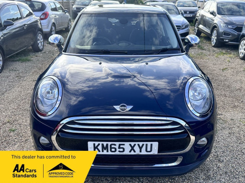 MINI Hatch  1.5 Cooper Auto Euro 6 (s/s) 5dr