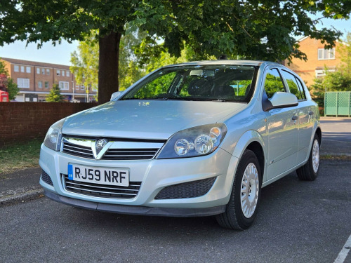 Vauxhall Astra  1.4i 16v Life 5dr