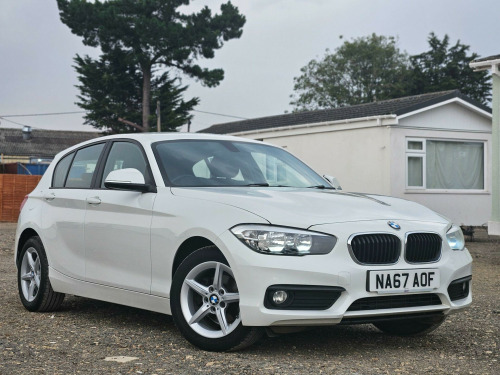 BMW 1 Series  1.5 118i SE Euro 6 (s/s) 5dr