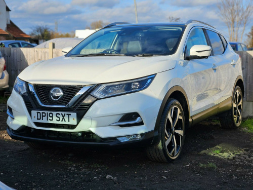 Nissan Qashqai  1.3 DIG-T Tekna Euro 6 (s/s) 5dr 