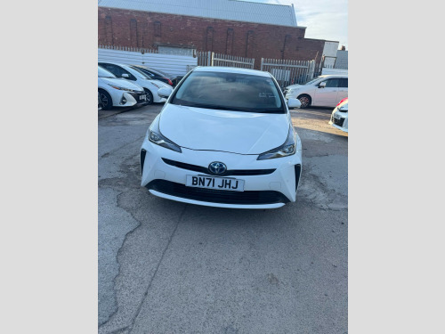 Toyota Prius  S SAFETY PLUS EURO 6 AUTO 5 (DR)