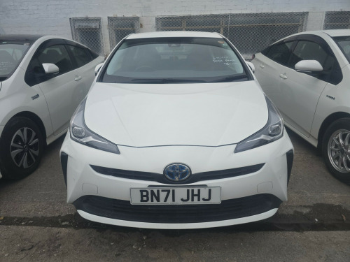 Toyota Prius  S SAFETY PLUS EURO 6 AUTO 5 (DR)