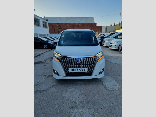 Toyota Voxy  ESQUIRE EURO 6 AUTOMATIC