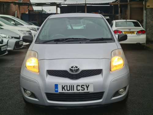 Toyota Yaris  1.33 Dual VVT-i SR Hatchback 3dr Petrol Manual Euro 5 (s/s) (101 ps)