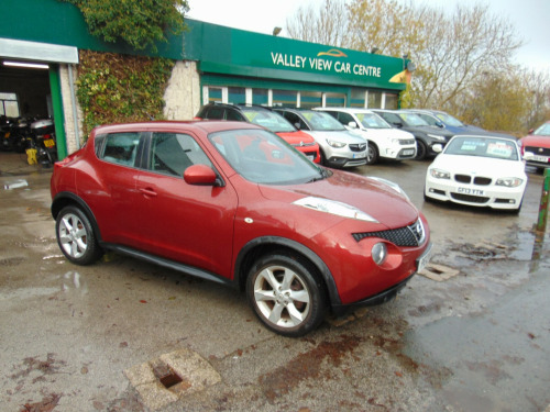 Nissan Juke  1.6 Acenta SUV 5dr Petrol CVT Euro 5 (117 ps)