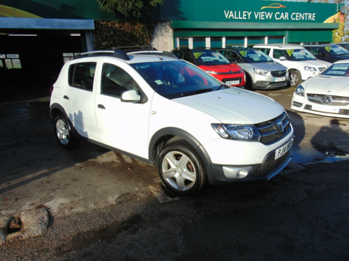 Dacia Sandero Stepway  1.5 dCi Laureate Hatchback 5dr Diesel Manual Euro 5 (90 ps) 