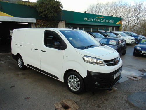 Vauxhall Vivaro  1.5 Turbo D 2900 Dynamic Panel Van 6dr Diesel Manual L2 H1 Euro 6 (s/s) (10 