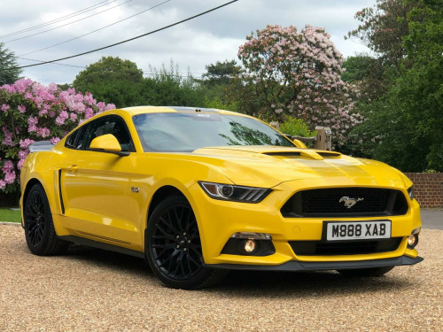 Ford Mustang  5.0 V8 GT Fastback Euro 6 2dr