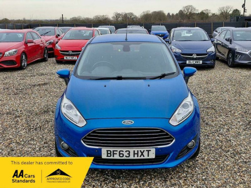 Ford Fiesta  1.0T EcoBoost Titanium Euro 5 (s/s) 5dr