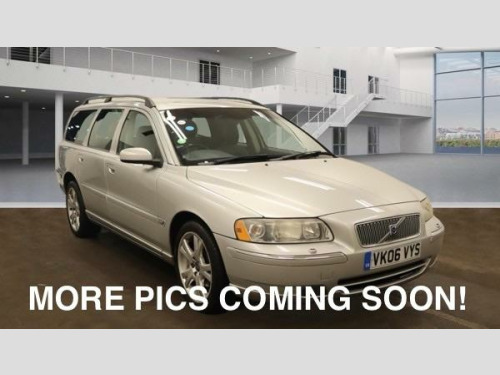 Volvo V70  2.4 SE 5dr