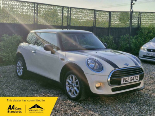 MINI Hatch  1.5 Cooper Euro 6 (s/s) 3dr