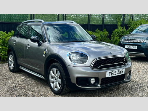 MINI Countryman  1.5 7.6kWh Cooper SE Classic Auto ALL4 Euro 6 (s/s) 5dr