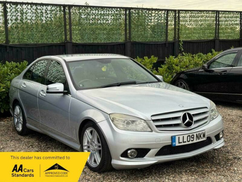 Mercedes-Benz C-Class C200 2.1 C200 CDI Sport Auto Euro 4 4dr
