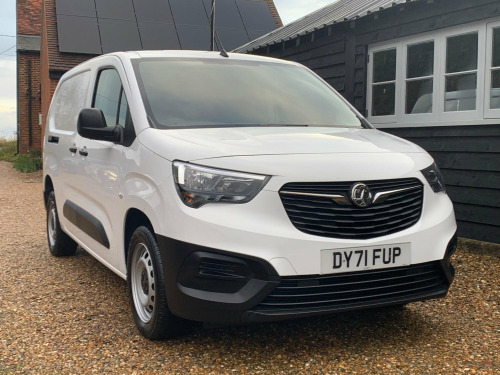 Vauxhall Combo  1.5 Turbo D 2300 Dynamic L2 H1 Euro 6 4dr