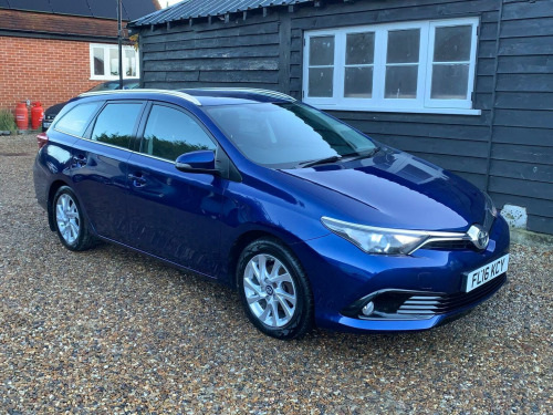 Toyota Auris  1.6 D-4D Business Edition Touring Sports Euro 6 (s/s) 5dr 