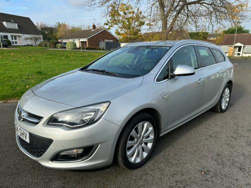 Vauxhall Astra  1.6 16V Elite Sports Tourer Auto Euro 5 5dr