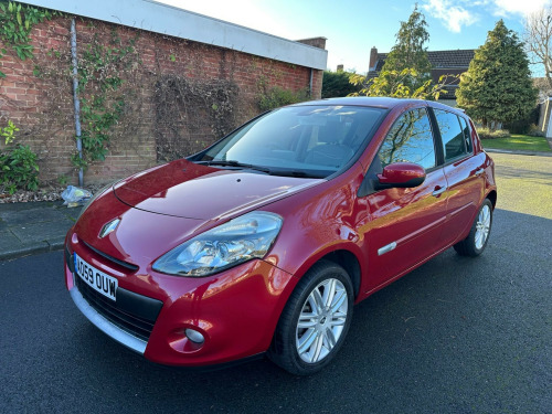 Renault Clio  1.6 VVT Initiale TomTom Auto Euro 4 5dr 