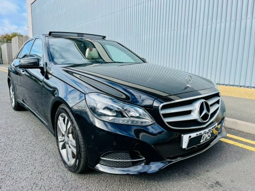 Mercedes-Benz E-Class  2.1 E300dh BlueTEC SE (Premium Plus) G-Tronic+ Euro 5 (s/s) 4dr