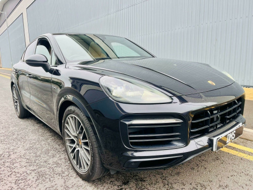 Porsche Cayenne  3.0 V6 E-Hybrid 14.1kWh TiptronicS 4WD Euro 6 (s/s) 5dr (3.6kW Charger)