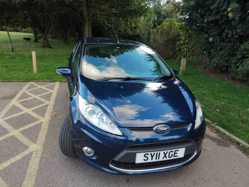 Ford Fiesta  1.4 Zetec 5dr