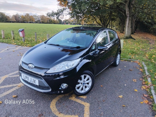 Ford Fiesta  1.25 Zetec 5dr