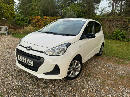 Hyundai i10  1.0 Play Euro 6 5dr 