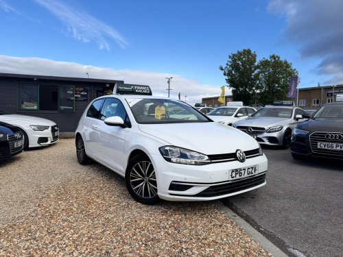 Volkswagen Golf  SE NAVIGATION TSI BLUEMOTION TECHNOLOGY 3-Door