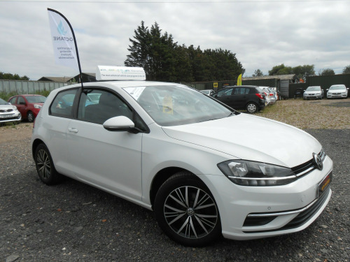 Volkswagen Golf  SE NAVIGATION TSI BLUEMOTION TECHNOLOGY 3-Door