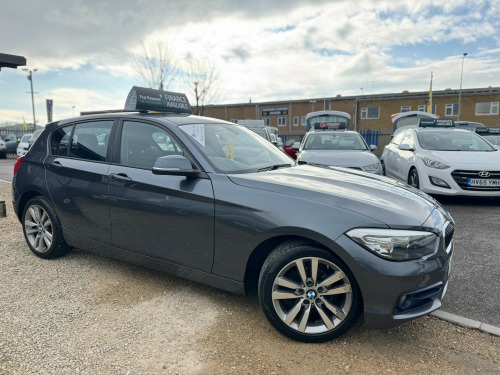 BMW 1 Series 118 118I SPORT 5-Door