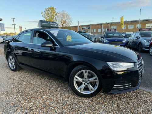 Audi A4 TFSI SPORT 4-Door