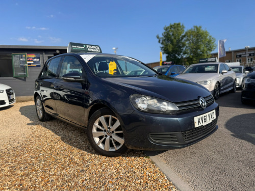 Volkswagen Golf  MATCH TDI BLUEMOTION TECHNOLOGY DSG 5-Door