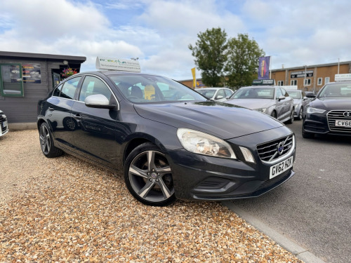 Volvo S60 D3 R-DESIGN 4-Door