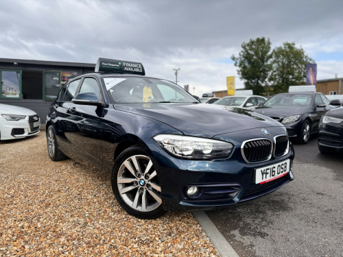 BMW 1 Series 116 116D SPORT 5-Door