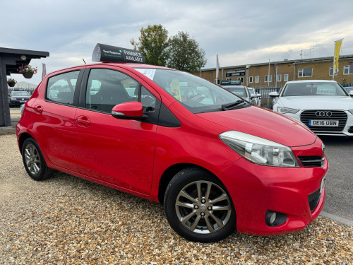 Toyota Yaris  1.33 Dual VVT-i Icon Plus Hatchback 5dr Petrol Manual Euro 5 (99 ps)