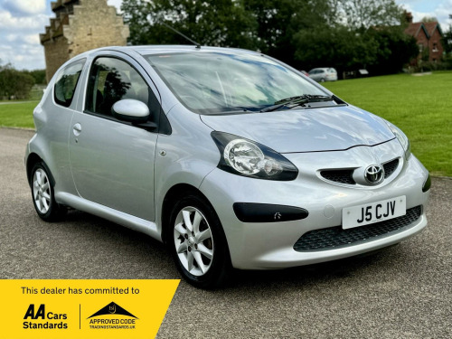 Toyota AYGO  1.0 VVT-i Platinum MultiMode Euro 4 3dr (AC)