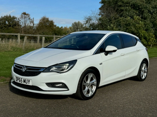 Vauxhall Astra  1.6 CDTi BlueInjection SRi Nav Auto Euro 6 5dr