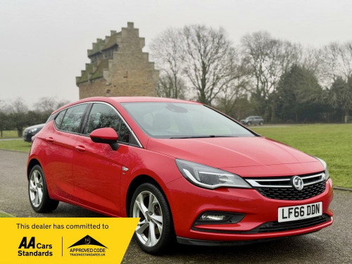 Vauxhall Astra  1.4i Turbo SRi Nav Auto Euro 6 (s/s) 5dr