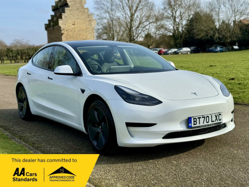 Tesla Model 3  Standard Range Plus Auto RWD 4dr